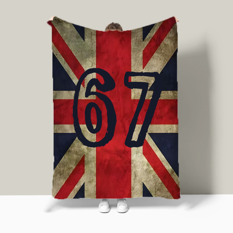 Christmas Throw Blanket - Koc z miękkiej flaneli z motywem